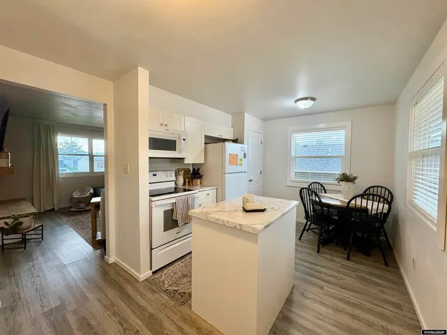 $278,000 | 714 South 9th Street, Douglas, WY 82633