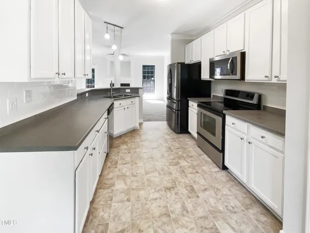 $438,000 | 1004 Cabin Hill Way, Garner, NC 27529