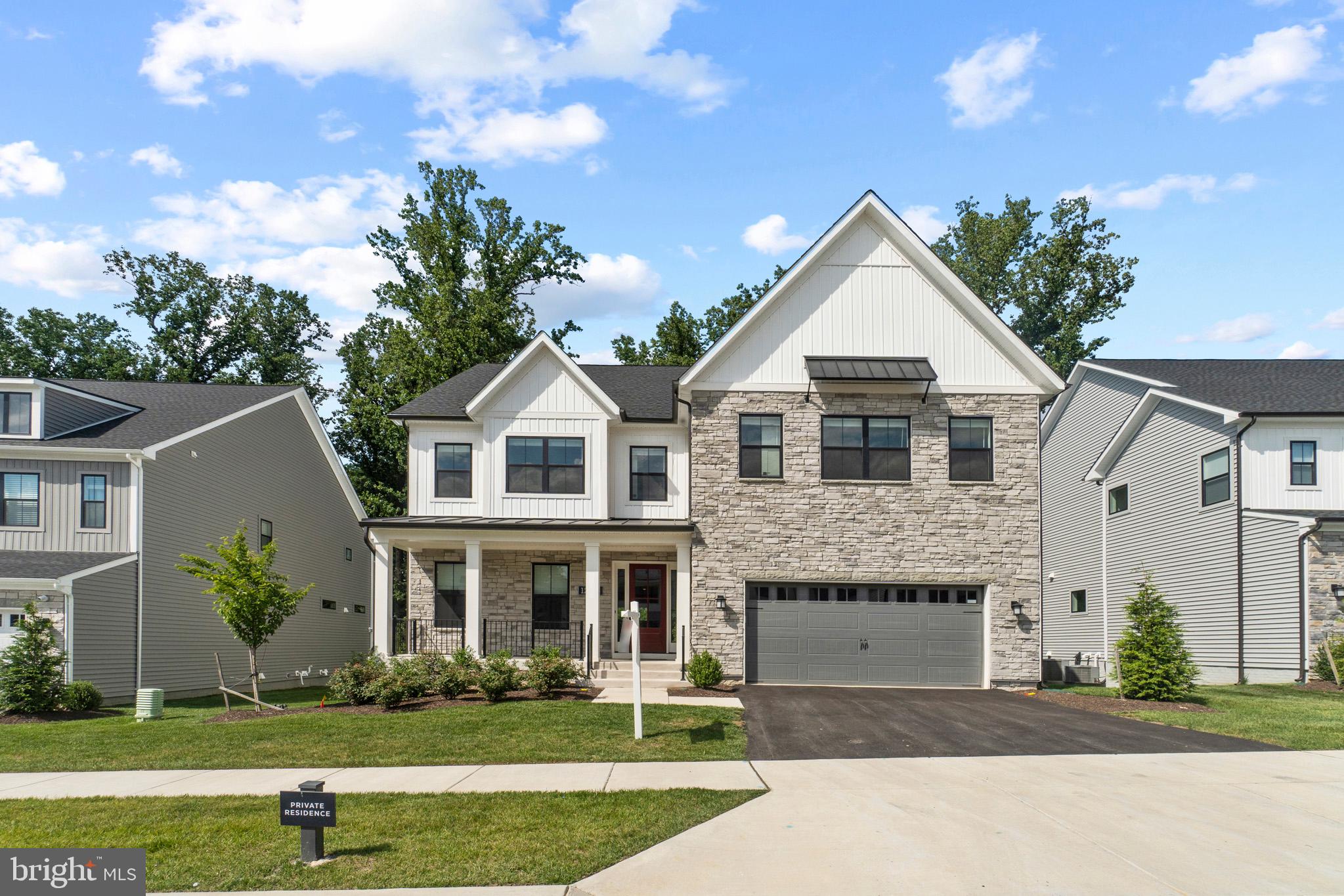 12415 Potomac Hunt Road North Potomac, MD 20878 - Photo 1 of 41 Gallery Image 1