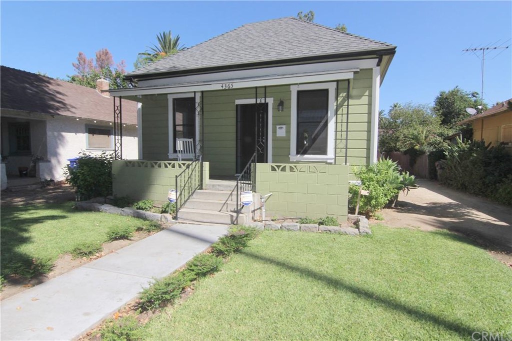 4365 9th Street Riverside, CA 92501 - Photo 1 of 1