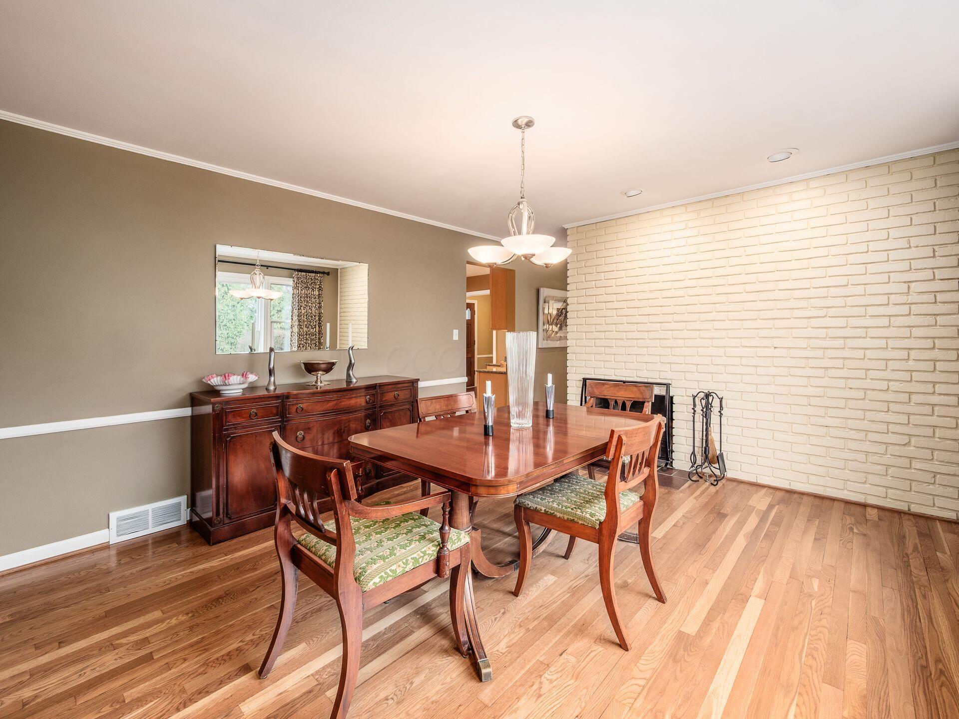 2080 Chardon Road Columbus, OH 43220 - Photo 32 of 115 Dining Room