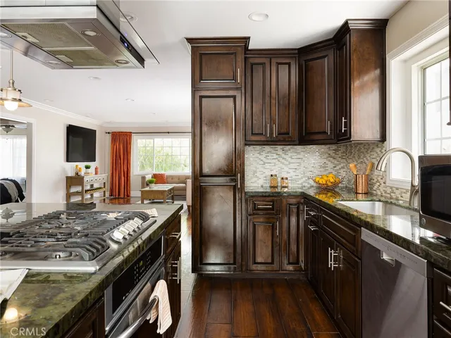 $995,000 | 1057 West 13th Street, San Pedro, CA 90731