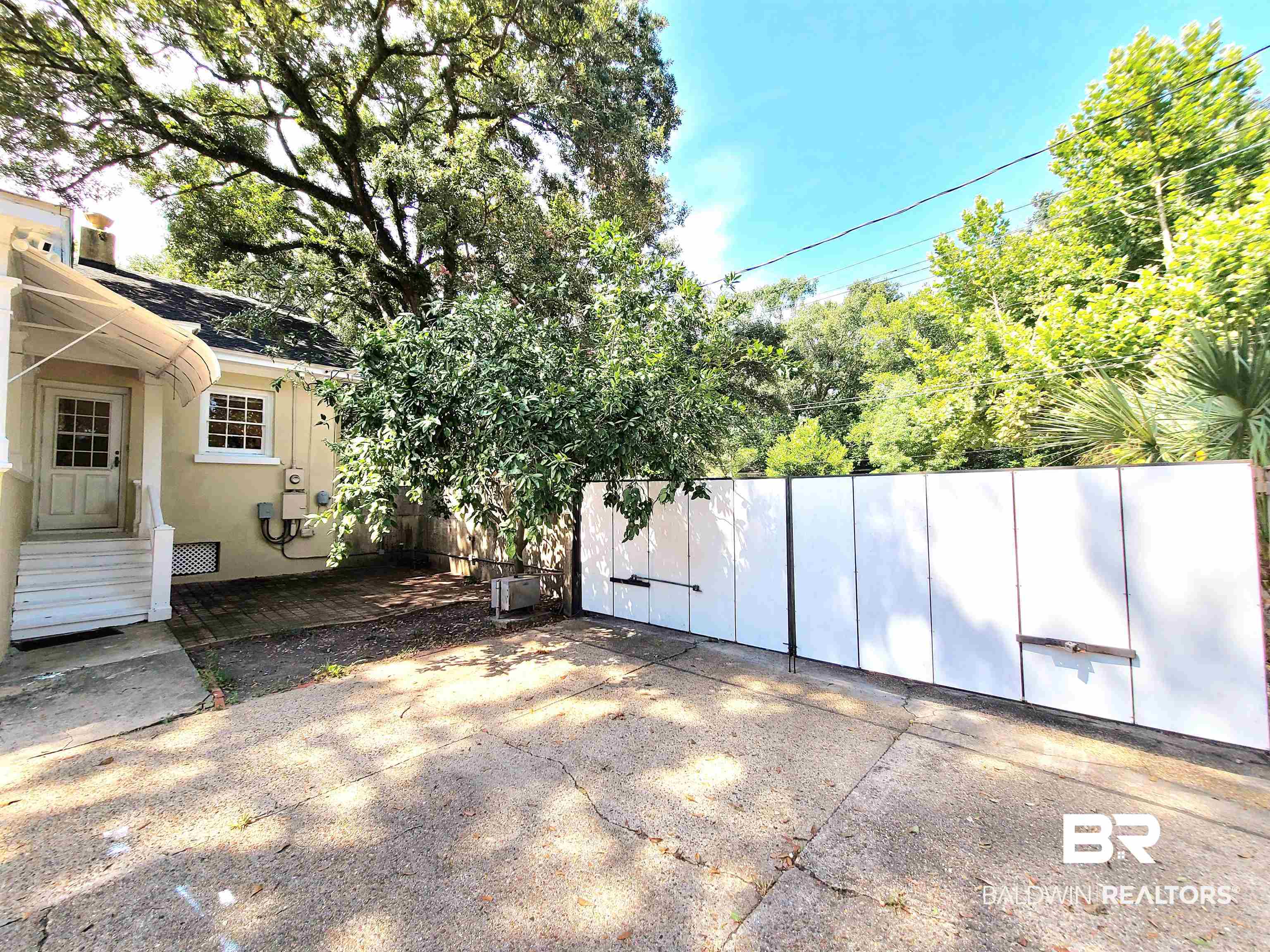 2158 Old Government Street Mobile, AL 36606 - Photo 29 of 34