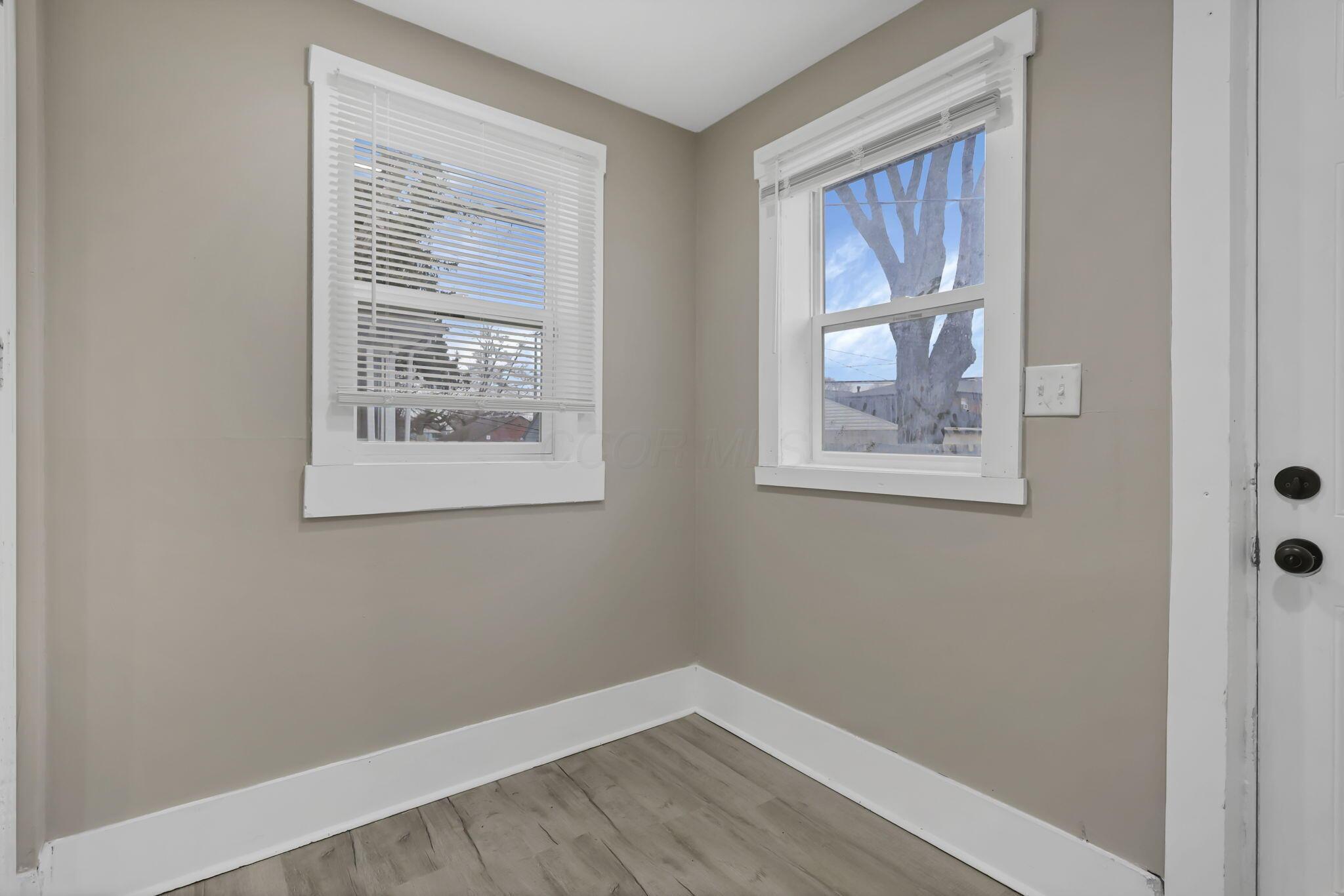 1318 Lockbourne Road Columbus, OH 43206 - Photo 25 of 53