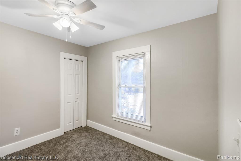 245 South Edith Street Pontiac, MI 48342 - Photo 15 of 21