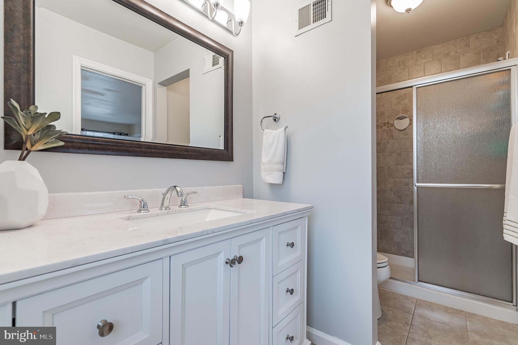 13403 Tamarack Road Silver Spring, MD 20904 - Photo 18 of 47 Ensuite bath in the primary bedroom
