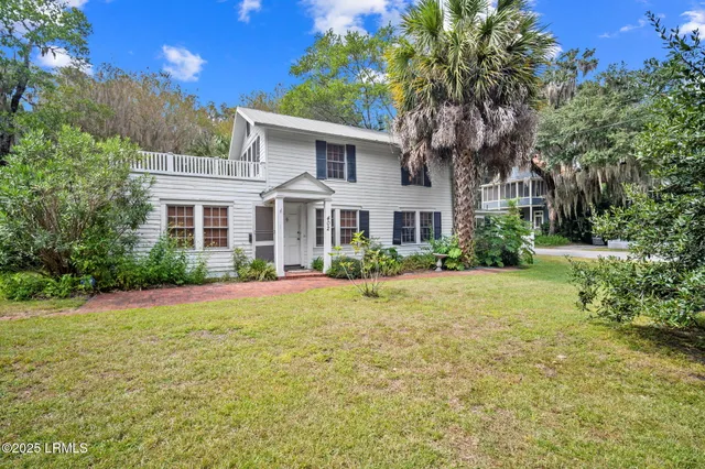 $849,000 | 402 Wilmington Street, Beaufort, SC 29902