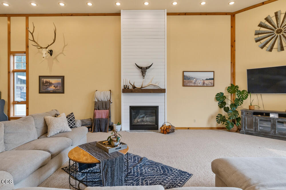 9110 Ben Kerns Road Klamath Falls, OR 97601 - Photo 12 of 74 Gallery Image 12