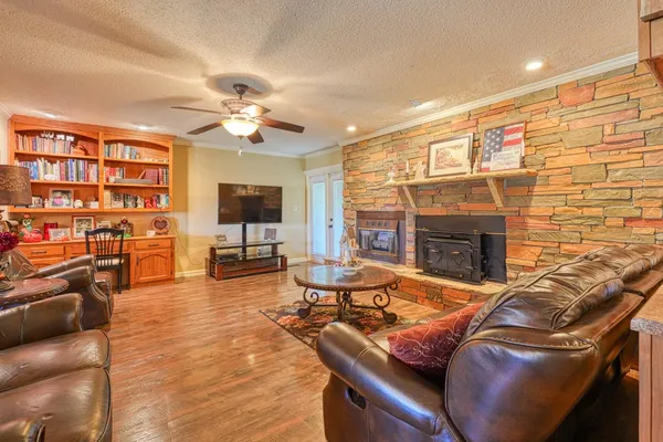 $450,000 | 803 White Plains Road, Gaffney, SC 29340