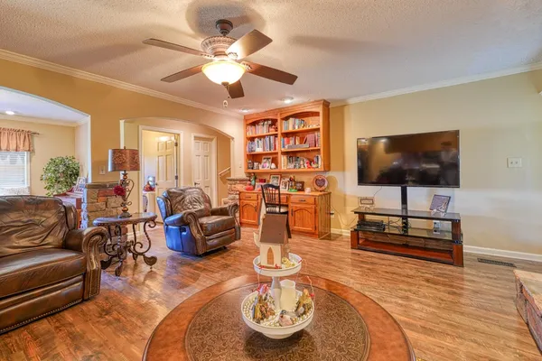 $450,000 | 803 White Plains Road, Gaffney, SC 29340