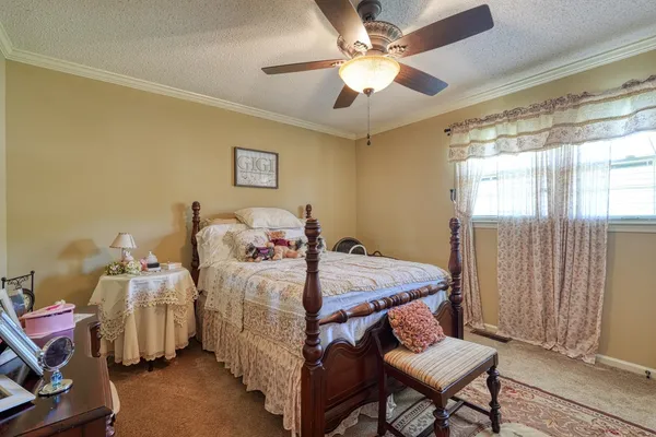 $450,000 | 803 White Plains Road, Gaffney, SC 29340