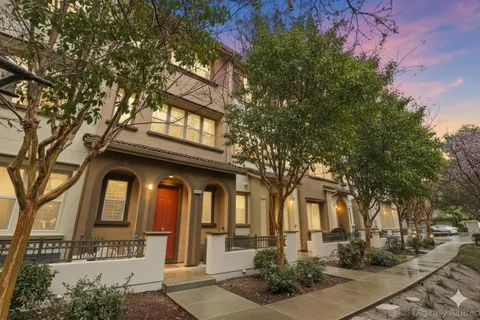 $1,349,888 | 1701 Shore Place, Unit 5, Santa Clara, CA 95054