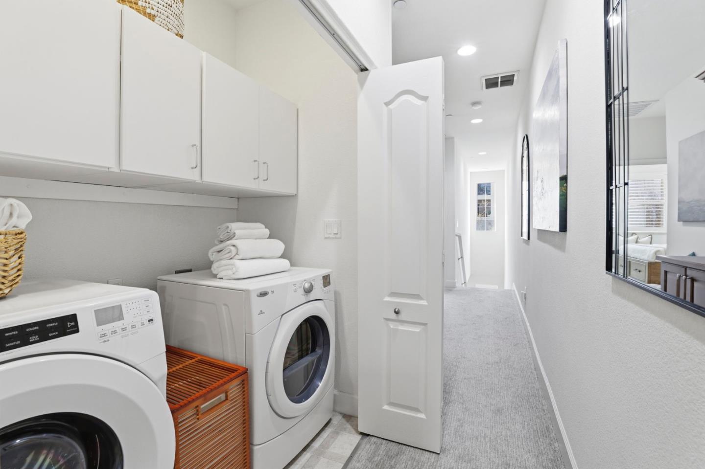 1701 Shore Place, Unit 5 Santa Clara, CA 95054 - Photo 20 of 32 a utility room with dryer and washer