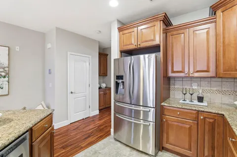 $1,349,888 | 1701 Shore Place, Unit 5, Santa Clara, CA 95054