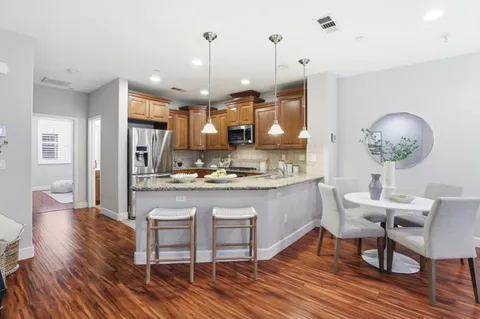 $1,399,000 | 1701 Shore Place, Unit 5, Santa Clara, CA 95054