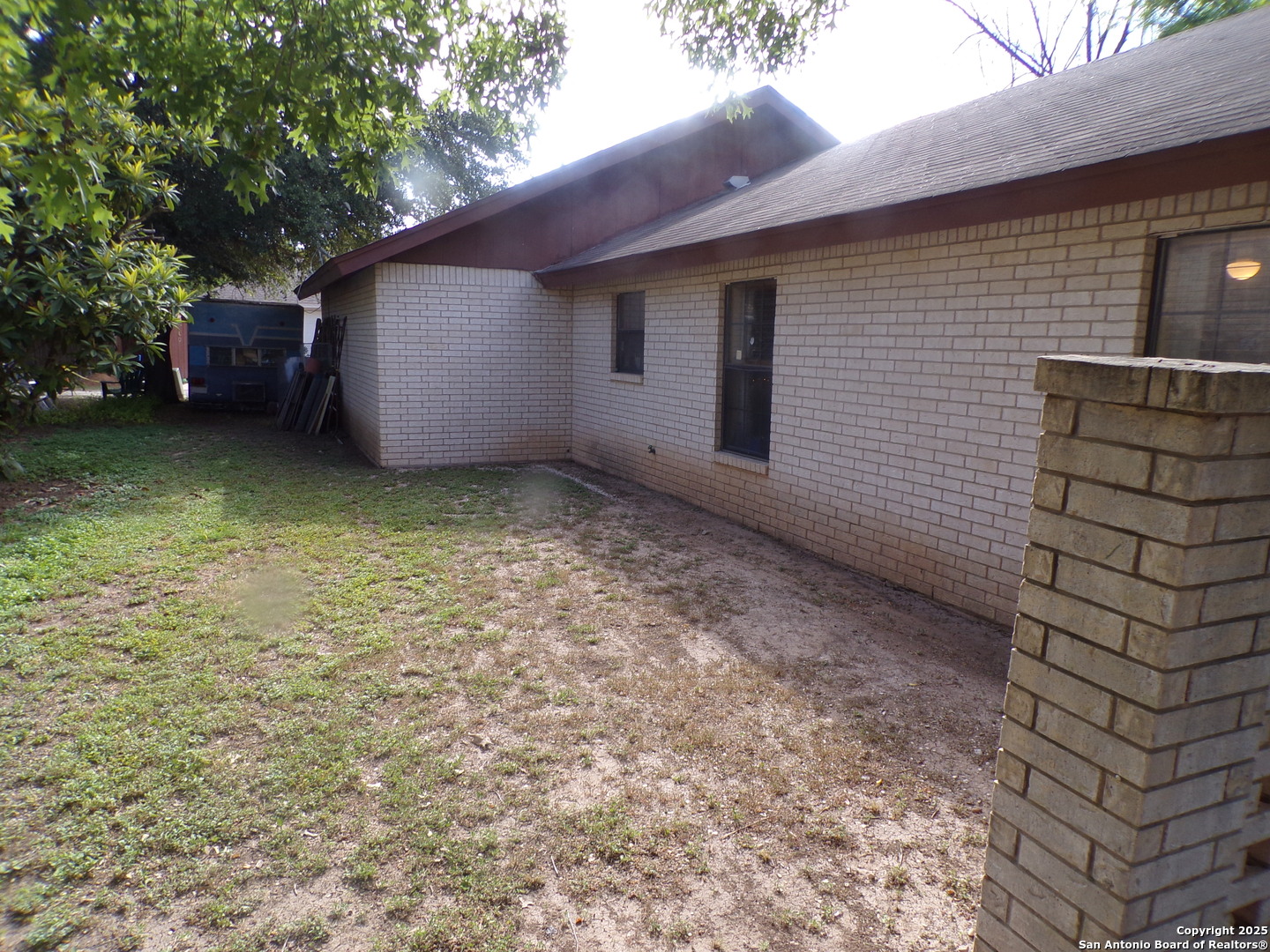 10 Kings Court Uvalde, TX 78801 - Photo 17 of 17