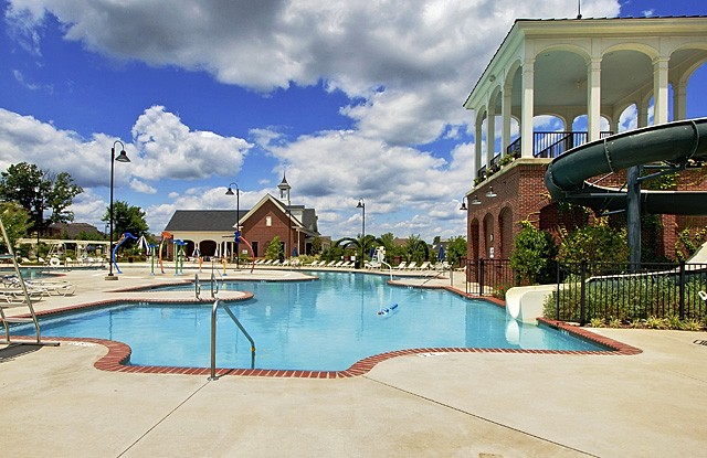 324 Fitzgerald Street Franklin, TN 37064 - Photo 36 of 39 a view of a swimming pool in front of house