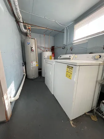 $1,050 | 314 Bowman Street, Vinton, VA 24179