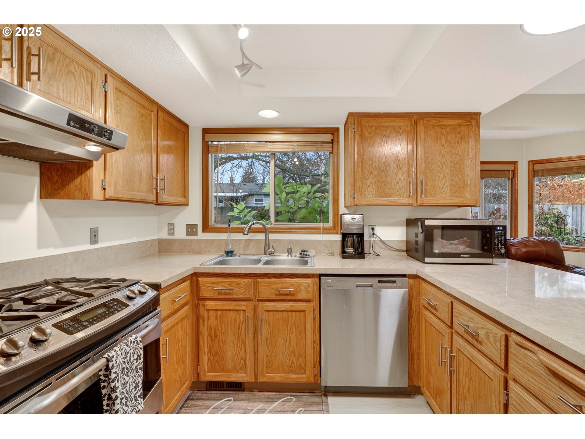 67 Northwest Orchard Place Gresham, OR 97030 - Photo 12 of 36