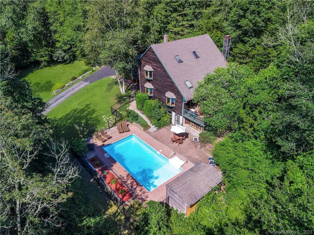 328 Northwest Corner Road North Stonington, CT 06359 - Photo 1 of 1 Gallery Image 1