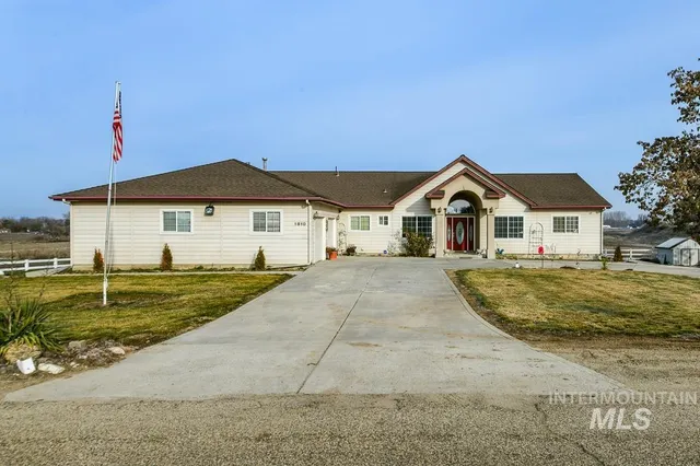 $825,000 | 1810 Northeast 17th Avenue, Payette, ID 83661