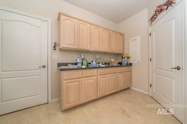 $825,000 | 1810 Northeast 17th Avenue, Payette, ID 83661