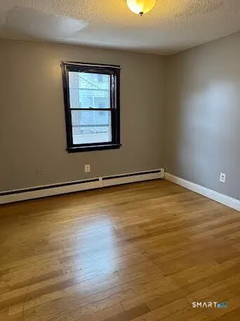 $1,900 | 46 Guilford Street, Hartford, CT 06120