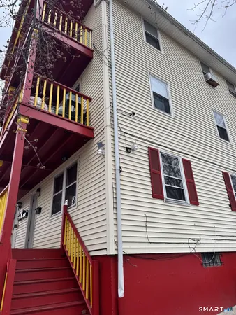 $1,900 | 46 Guilford Street, Hartford, CT 06120