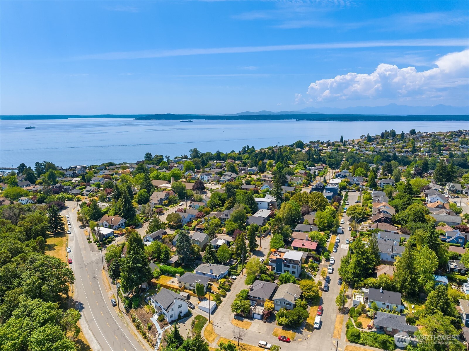 2600 West Howe Street Seattle, WA 98199 - Photo 38 of 40