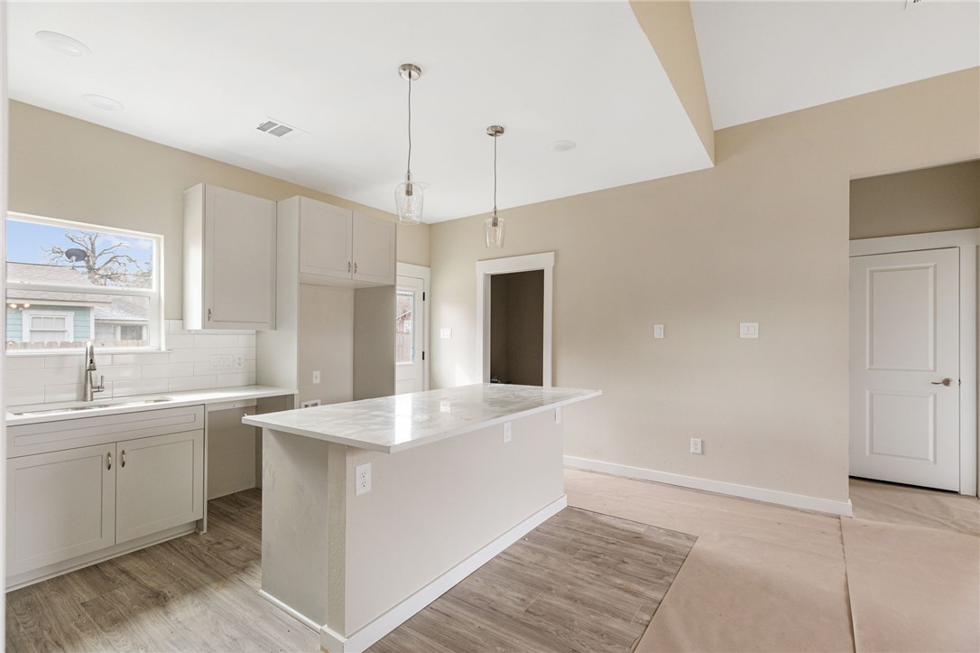 4210 Margaret Street Bryan, TX 77803 - Photo 12 of 38