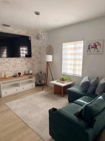 $3,500 | Liberty City, Miami, FL 33142