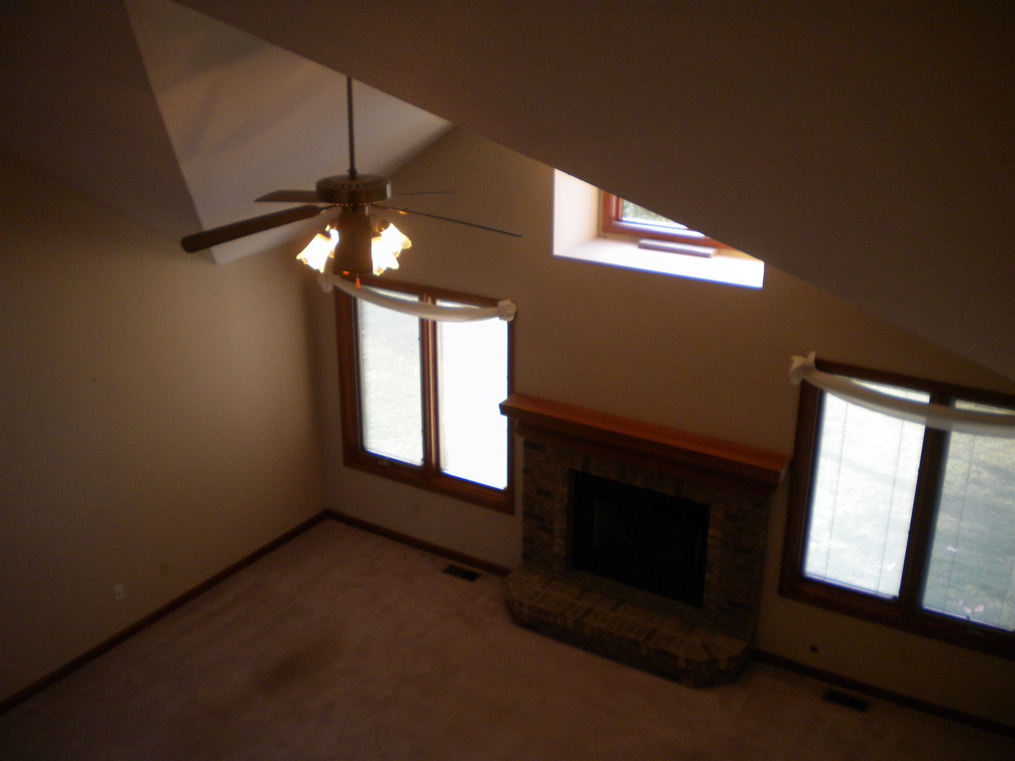 16316 Hawk Ridge Court Harlan, IN 46743 - Photo 3 of 19 Gallery Image 3