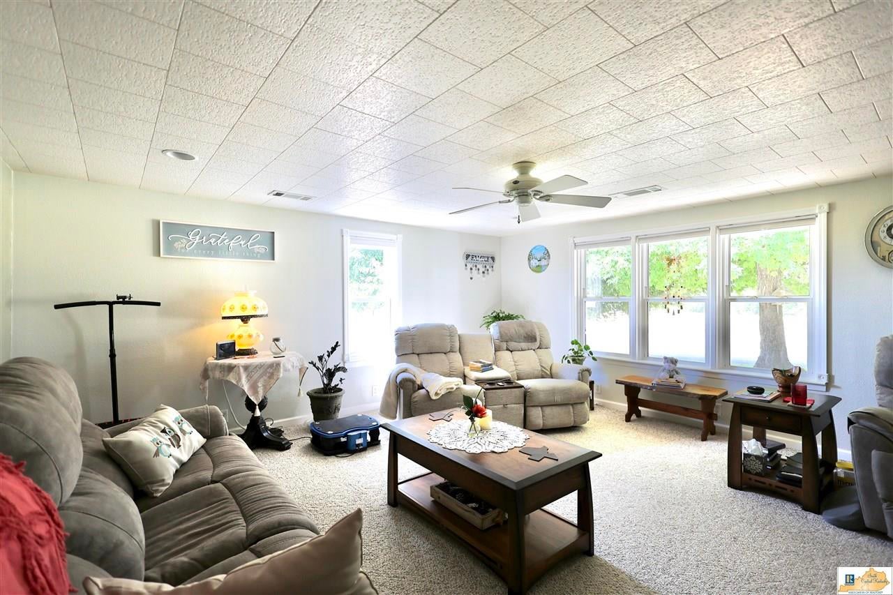 2108 Duncan Road Fountain Run, KY 42133 - Photo 7 of 26 Gallery Image 7