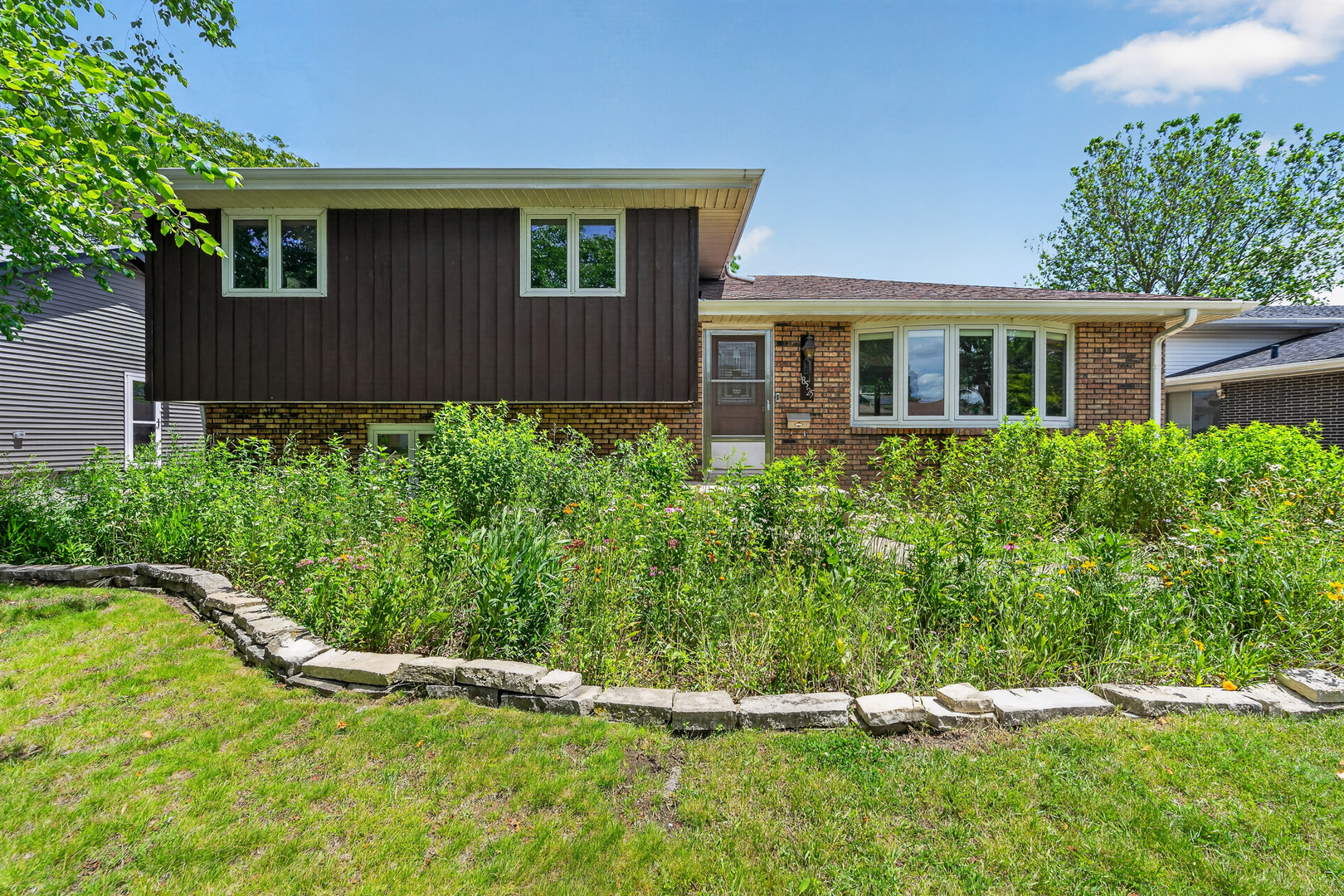 18525 Bock Road Lansing, IL 60438 - Photo 1 of 43
