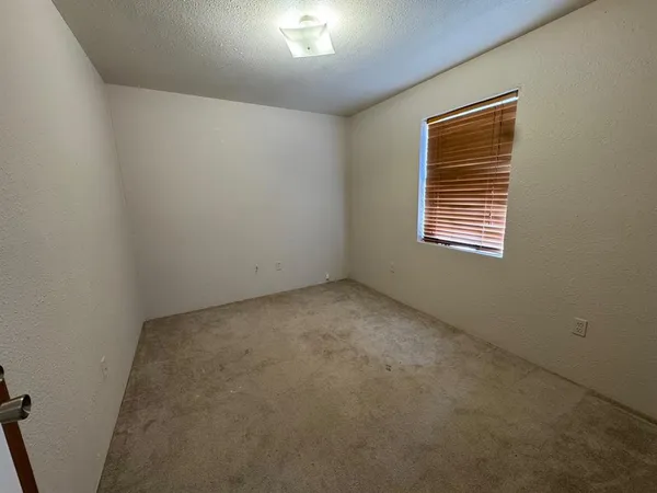 $139,000 | 710 North Charles Street, Seymour, TX 76380