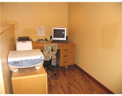 547 Justabout Road Venetia, PA 15367 - Photo 13 of 21 Computer Room.