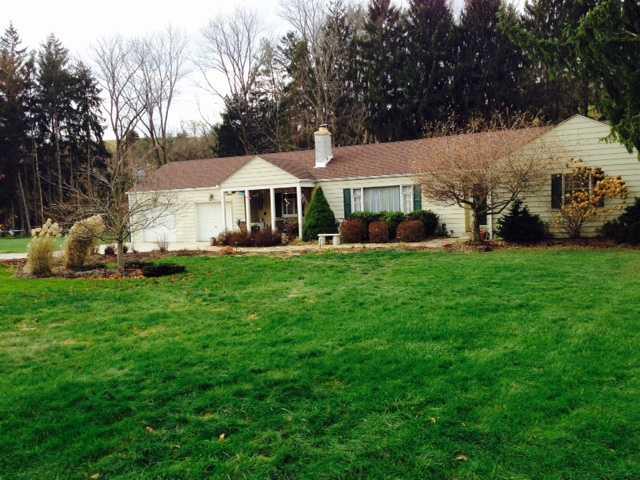 547 Justabout Road Venetia, PA 15367 - Photo 20 of 21 Exterior Front.