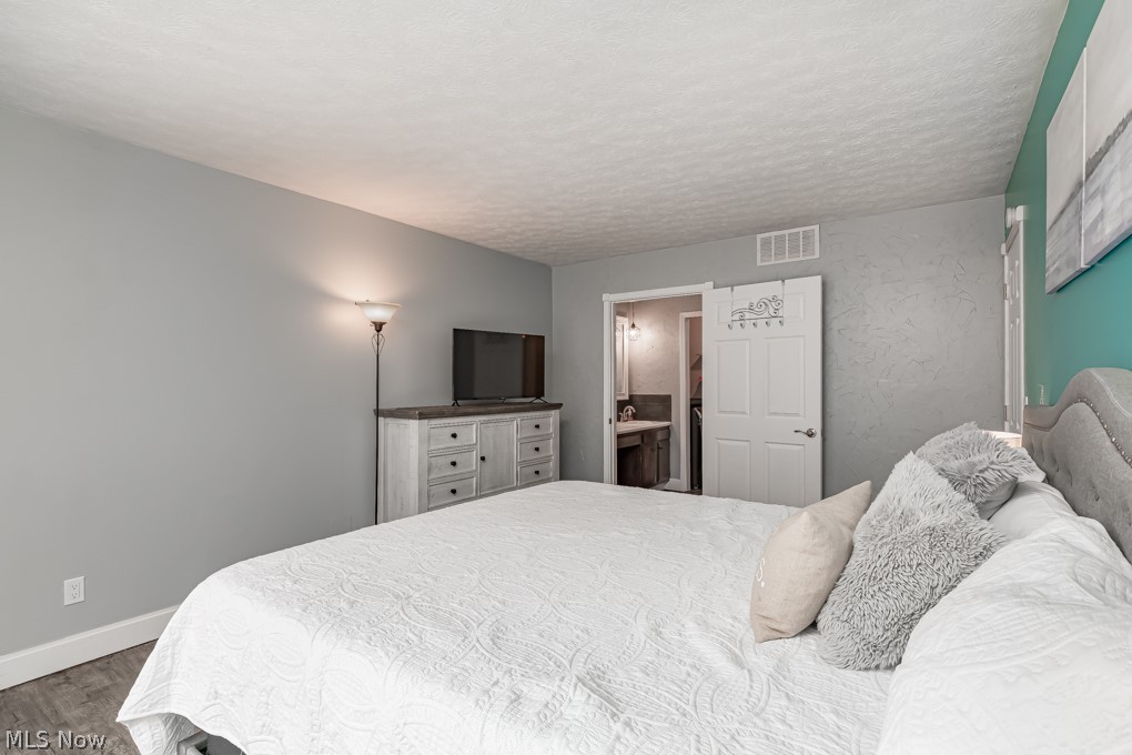977 Hickory Road Heath, OH 43056 - Photo 16 of 24 Gallery Image 16