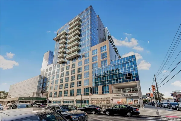 $4,200 | 3366 Farrington Street | Flushing