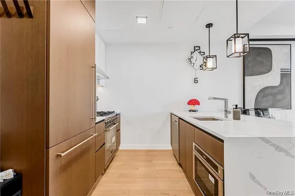 $4,200 | 3366 Farrington Street | Flushing