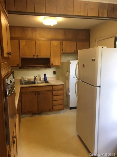 83 Cisco Road Asheville, NC 28805 - Photo 5 of 7