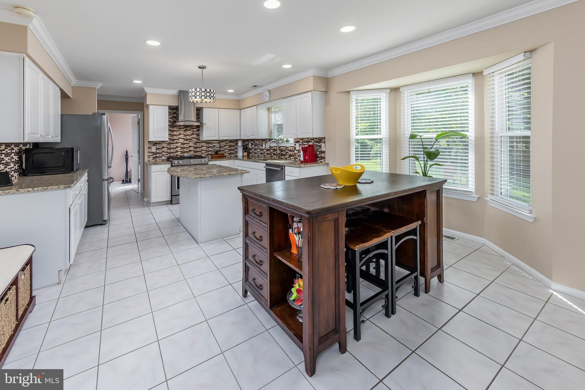 9 Columbia Drive Marlton, NJ 08053 - Photo 13 of 47 Kitchen with Breakfast Area