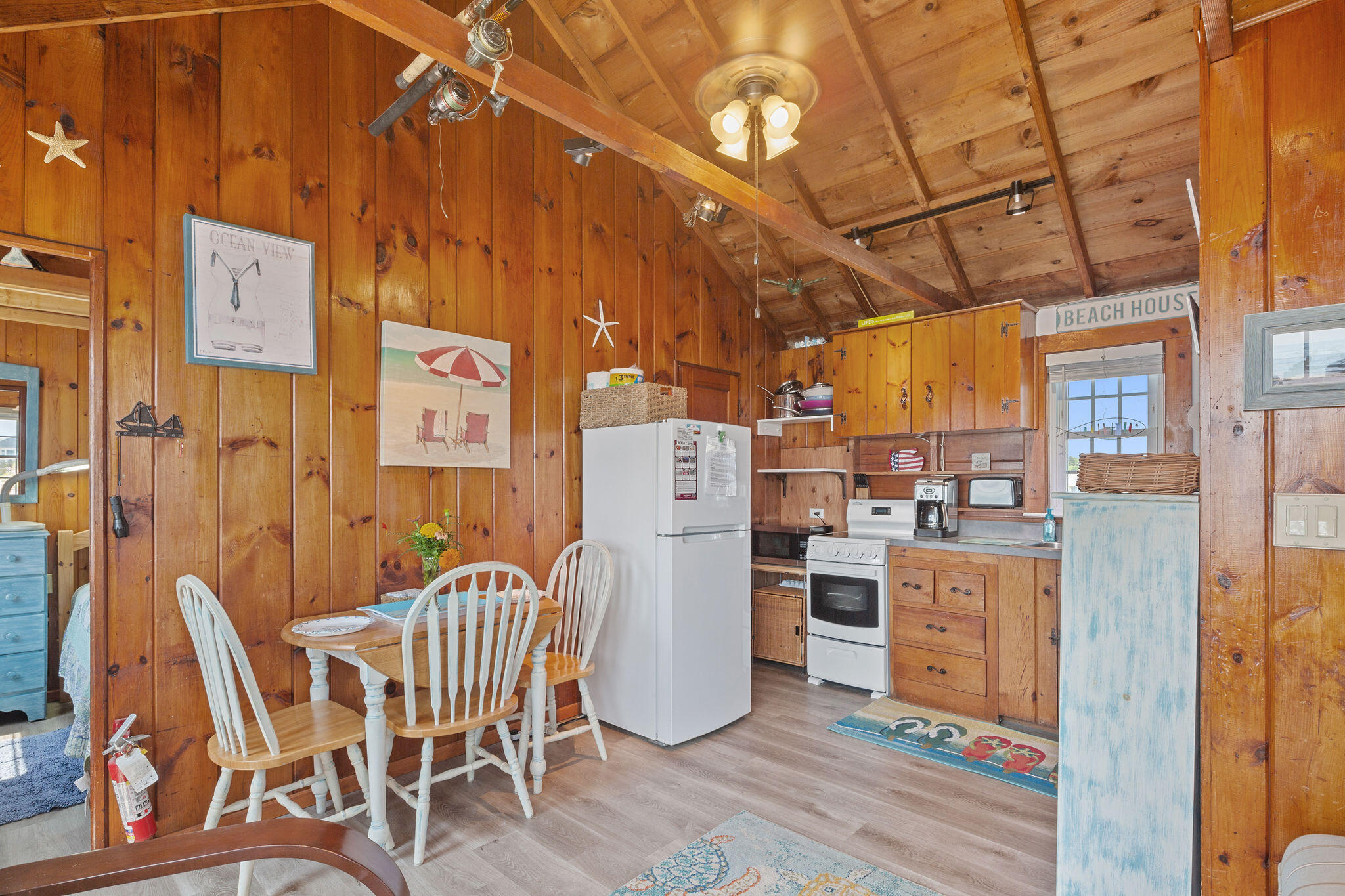 334 Shore Road, Unit 13 Truro, MA 02666 - Photo 10 of 16 334ShoreRd#13-22-NTruro-w