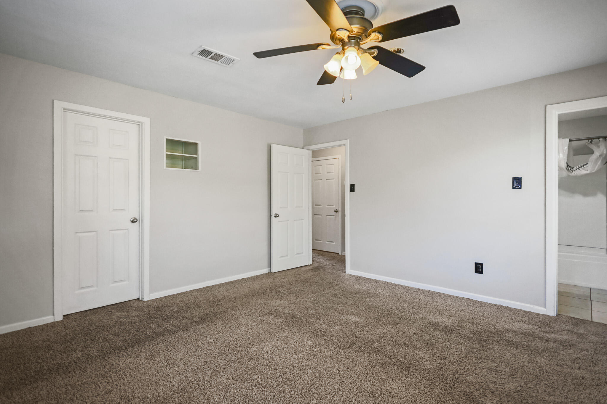 2826 58th Street Lubbock, TX 79413 - Photo 24 of 57 IMG_9001
