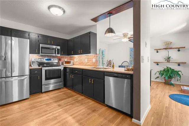 $585,000 | 460 Deerfield Forest Parkway, Boone, NC 28607