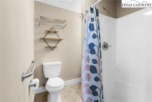 $585,000 | 460 Deerfield Forest Parkway, Boone, NC 28607