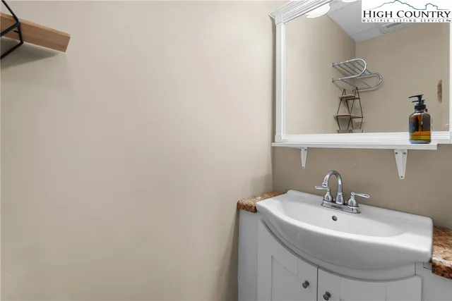 $585,000 | 460 Deerfield Forest Parkway, Boone, NC 28607