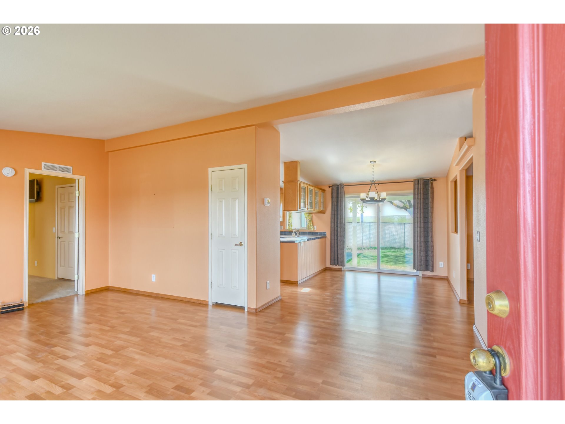 3010 Southwest Terrace Drive Pendleton, OR 97801 - Photo 2 of 42