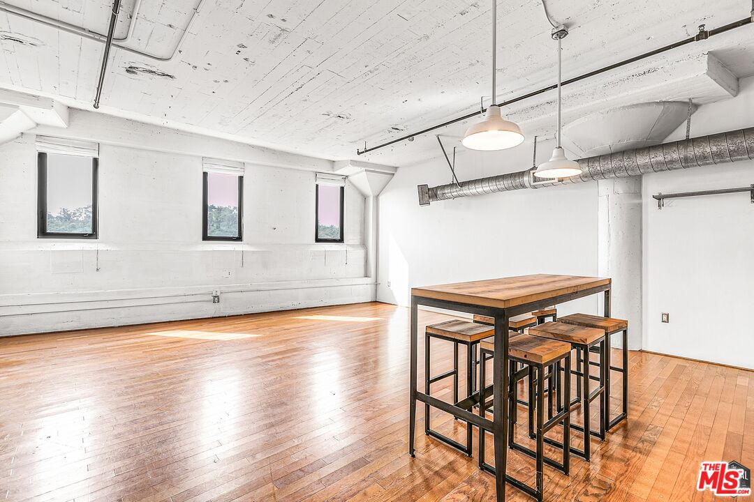 200 North San Fernando Road, Unit 412 Los Angeles, CA 90031 - Photo 1 of 24