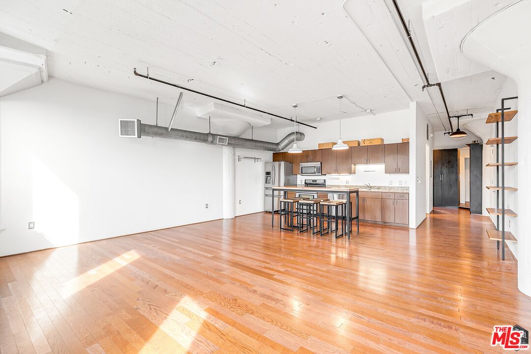 200 North San Fernando Road, Unit 412 Los Angeles, CA 90031 - Photo 6 of 24